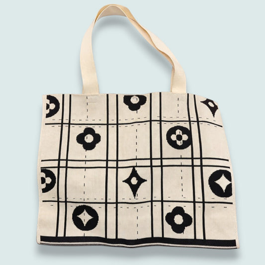 Audrey's - Modern Woven Tote Bag With Button Closure