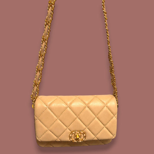 Inzi - Quilted Chain Shoulder Bag