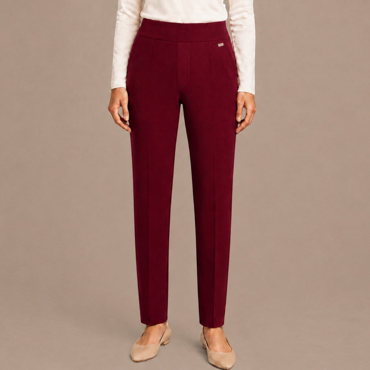 Lasania - Essential Pull-On Tapered Dress Pant (Petite)