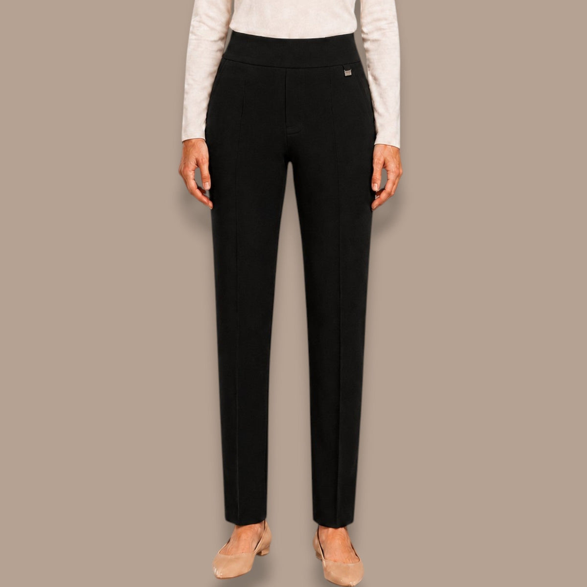 Lasania - Essential Pull-On Tapered Dress Pant (Petite)