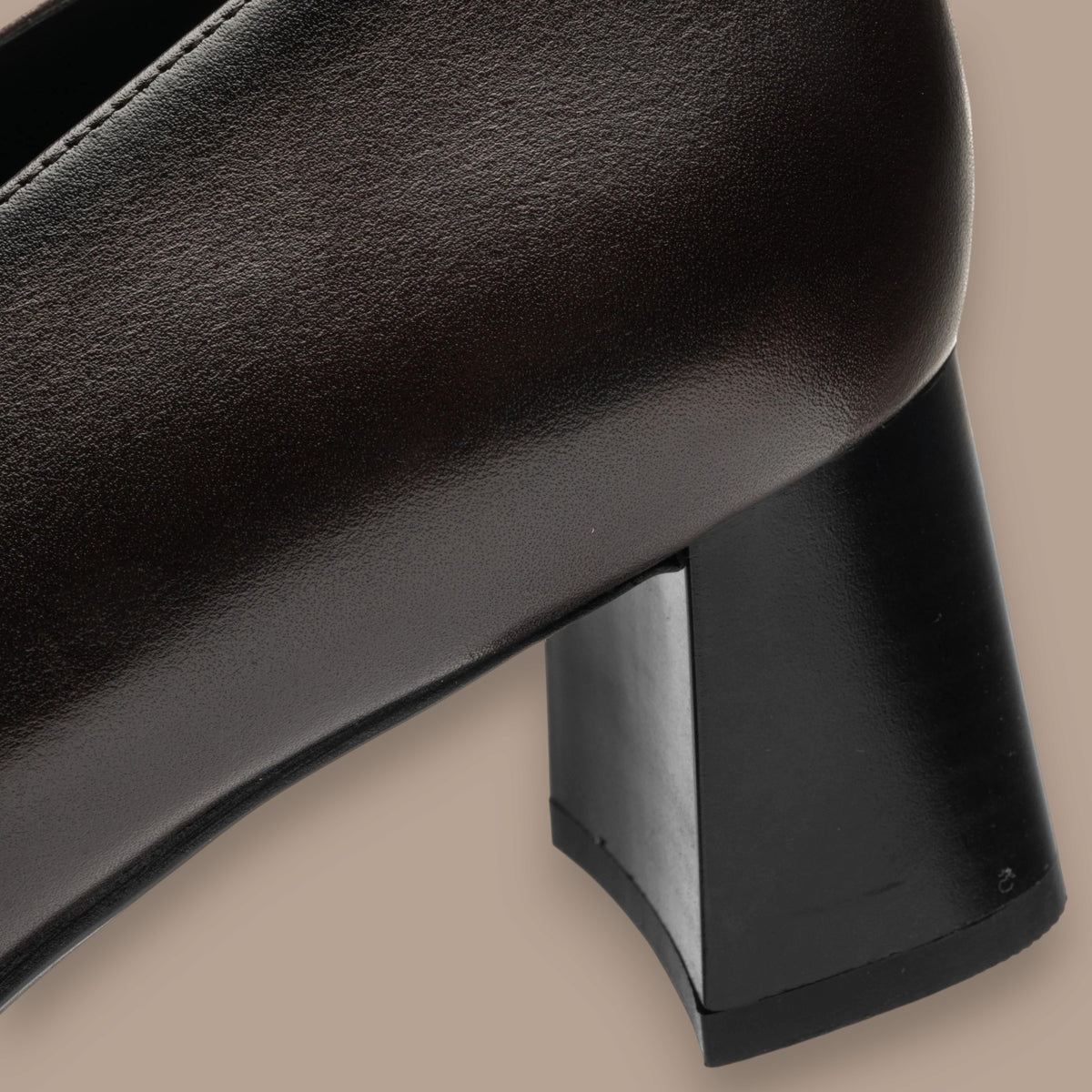 Ara - Ambrosia Pumps