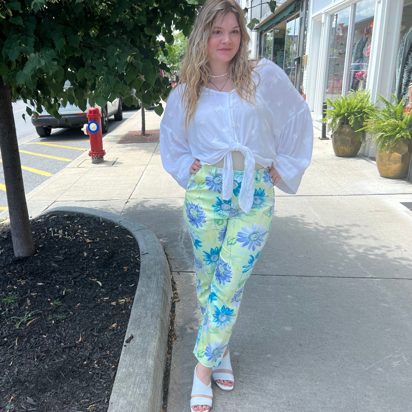 Deannafokes - Floral Capris