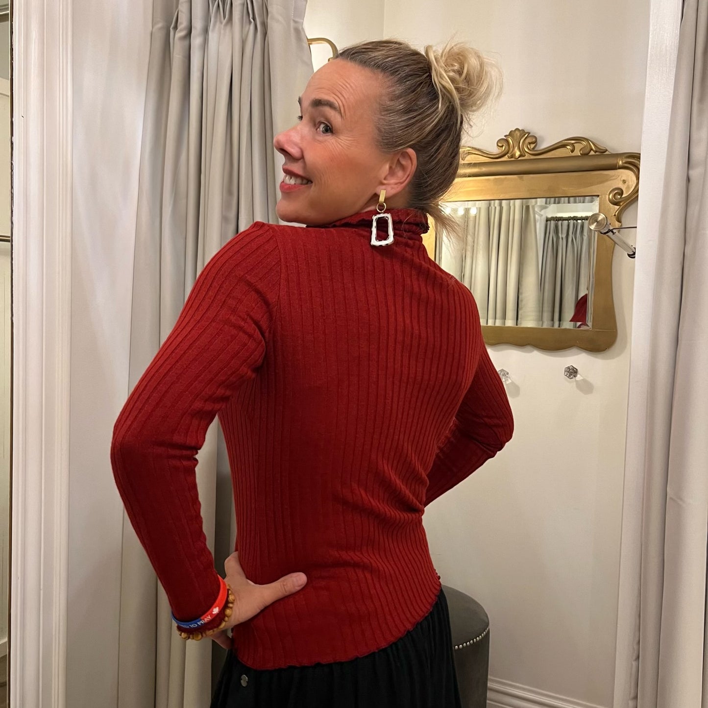 Deannafokes - Long Sleeve Turtleneck