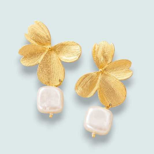 Audrey's - Golden Floral Pearl Drop Earrings