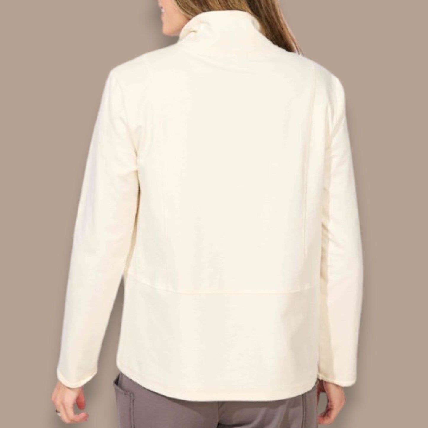Escape - Snap Collar Pullover