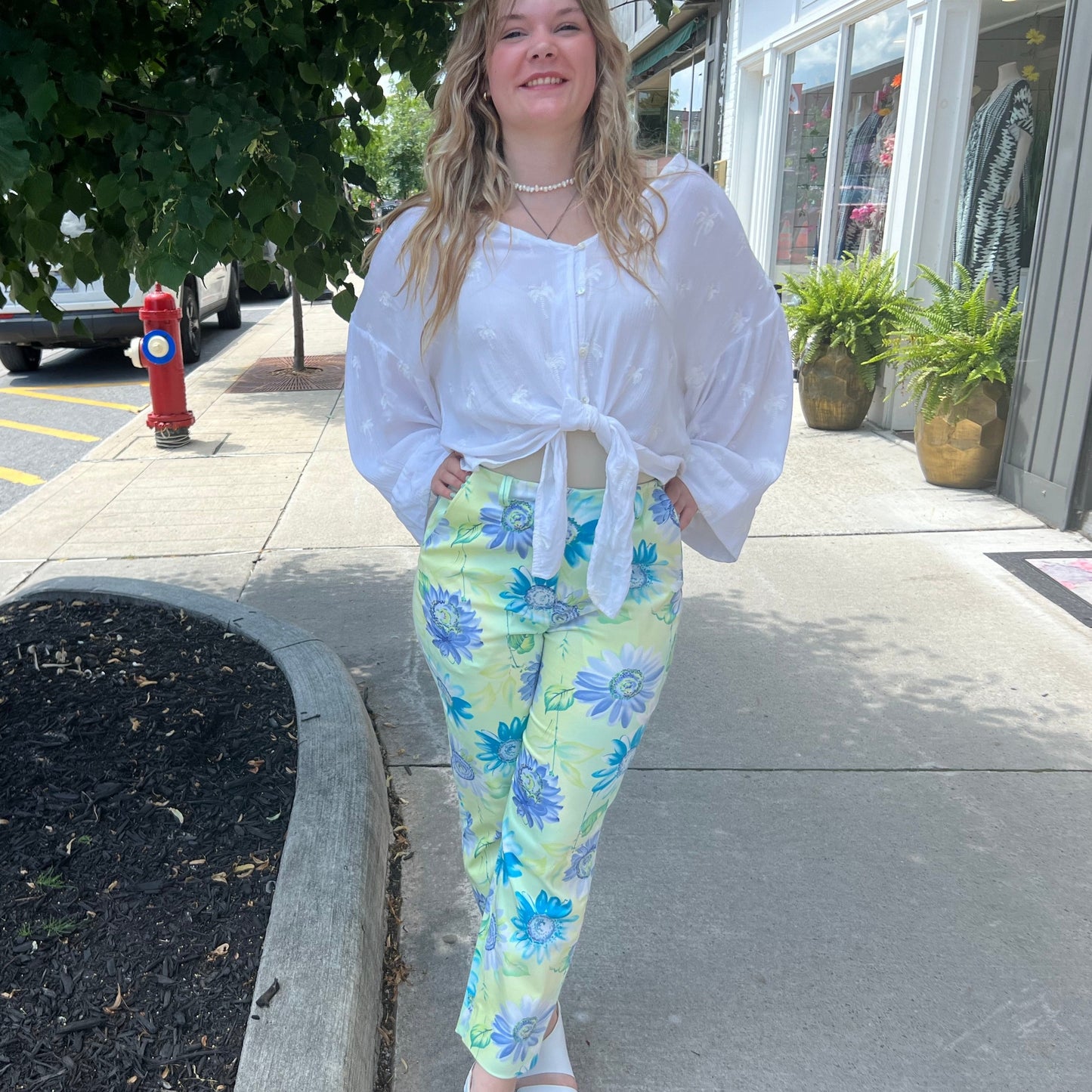 Deannafokes - Floral Capris