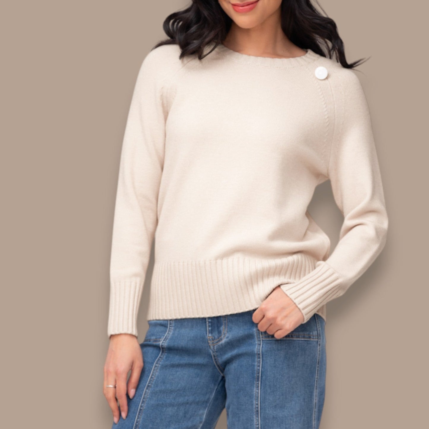 Elena Wang - Classic Knit Sweater with Detachable Scarf