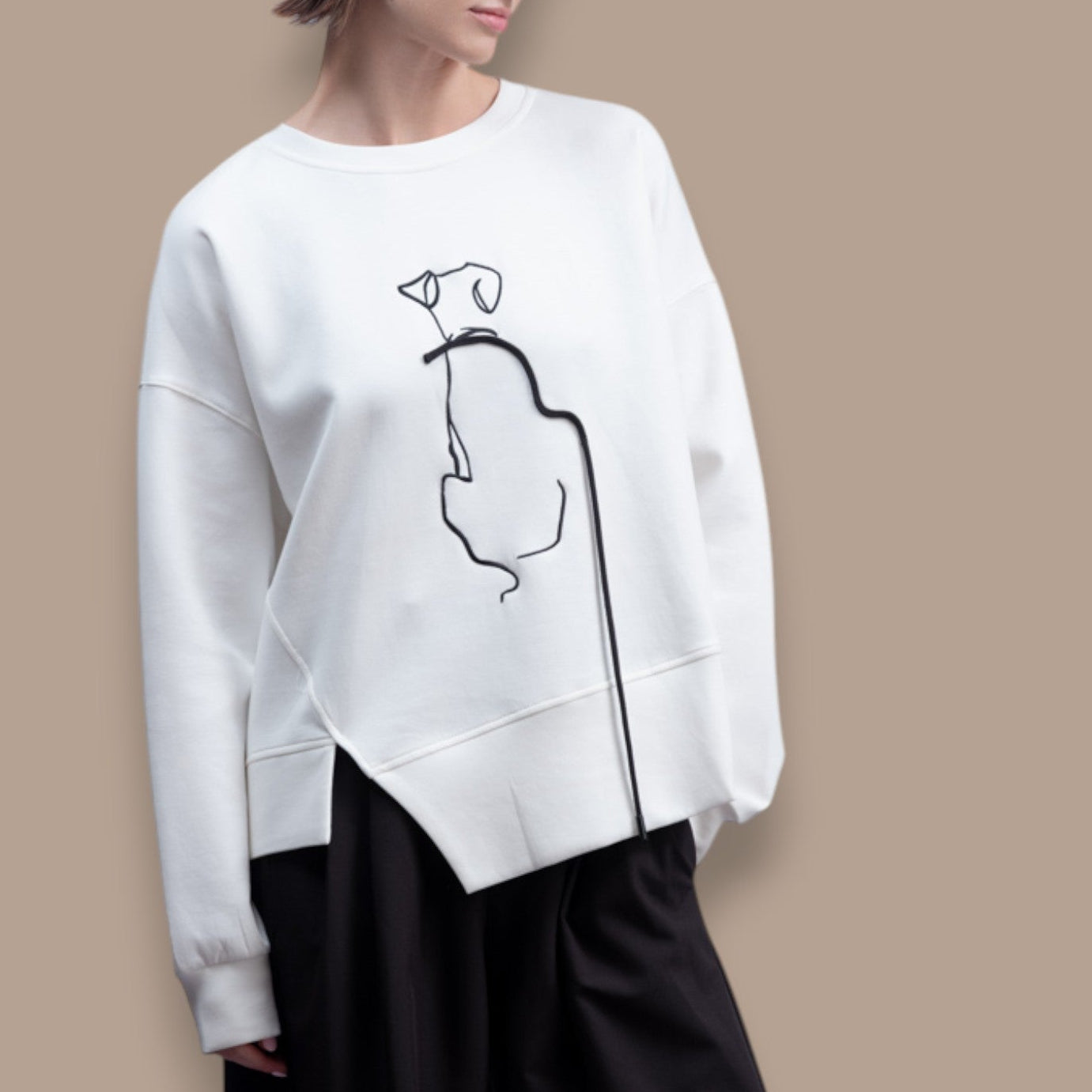 Haako - Sketch Dog Graphic Sweatshirt