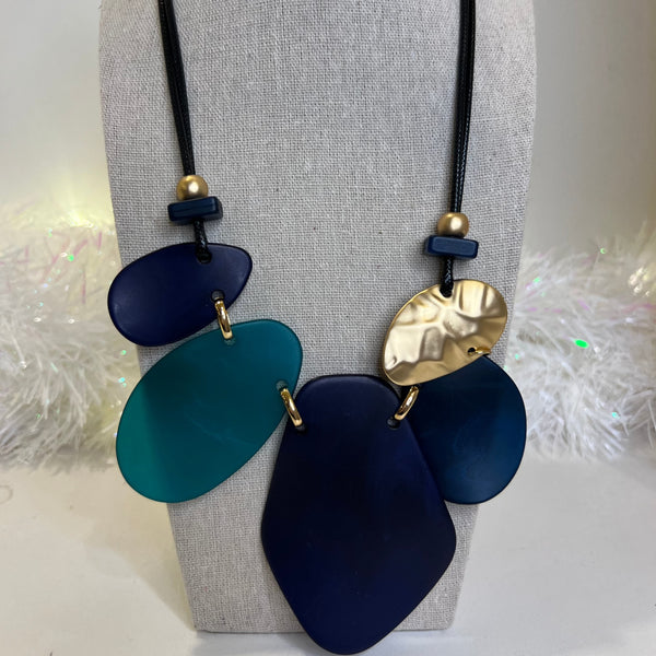 Merx - Colored Statement Necklace