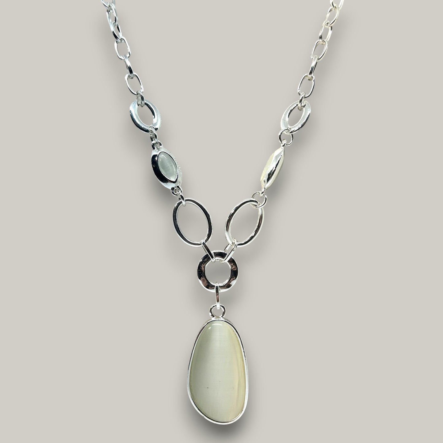 EL-KA - Moonlight Glow Pendant Necklace