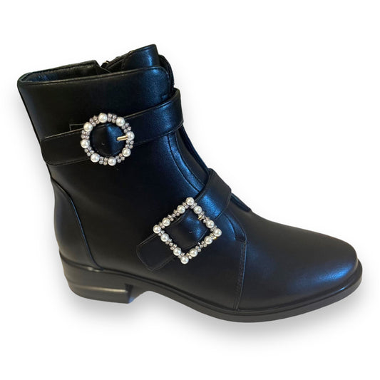 Aqua-Flex - Bootie With Bling Buckle