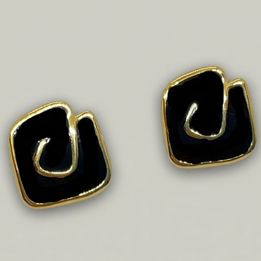 Audrey's - Contour Form Studs