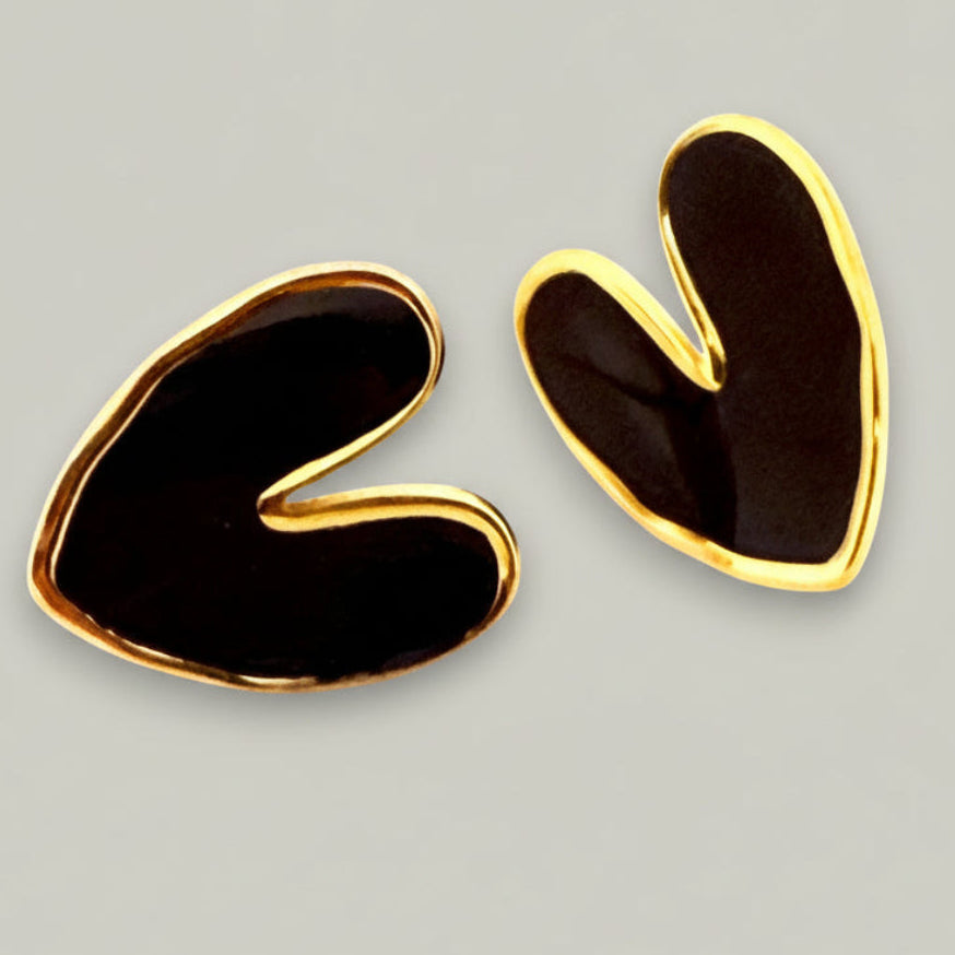 Audrey's - Asymmetry Heartbeat Studs