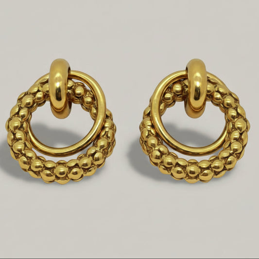 Audrey's - Interlock Gold Studs