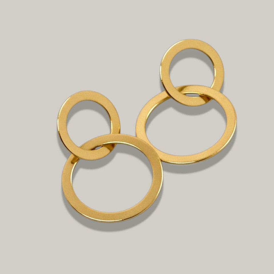 Audrey's - Linked Circle Drop Earrings