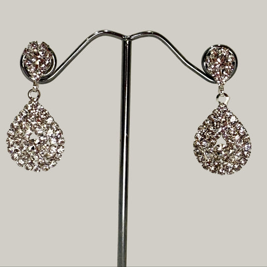 EL-KA - Luxe Sparkle Drop Clip-On Earrings