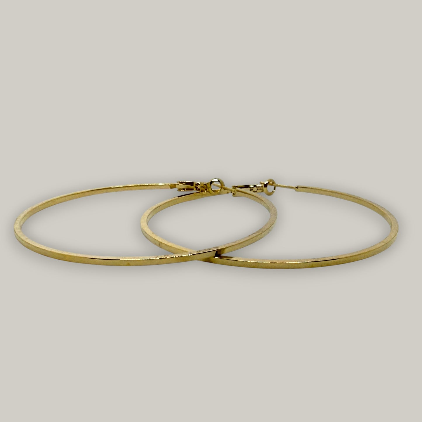 Evershine - Sleek Classic Hoop Earrings