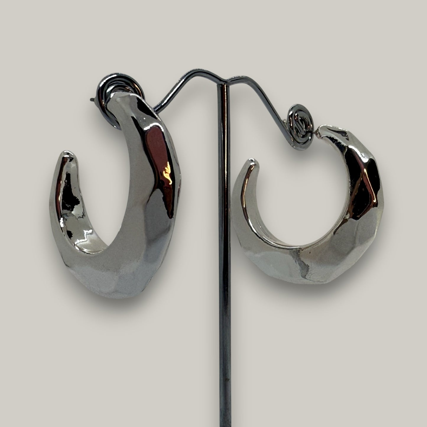 EL-KA - Sculpted Silver Wave Hoop Earrings