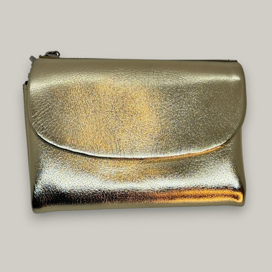 Armoir - Clutch With Magnetic Closure