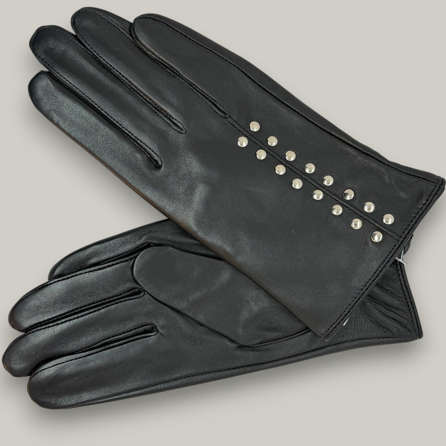 Armoir - Studded Leather Gloves