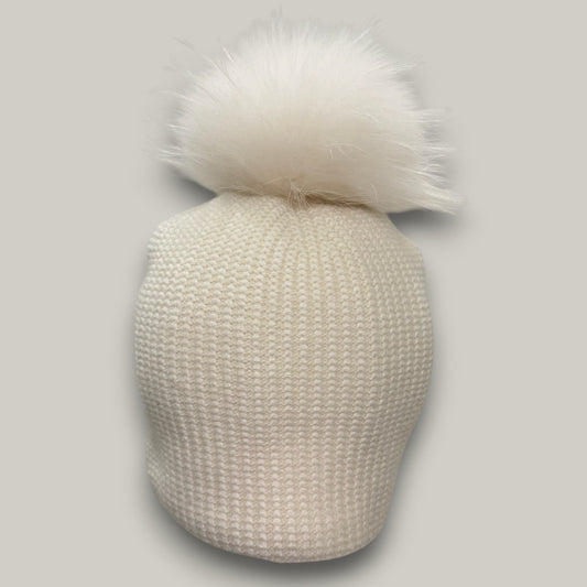 Audrey's - Arctic Glow Pom-Pom Beanie