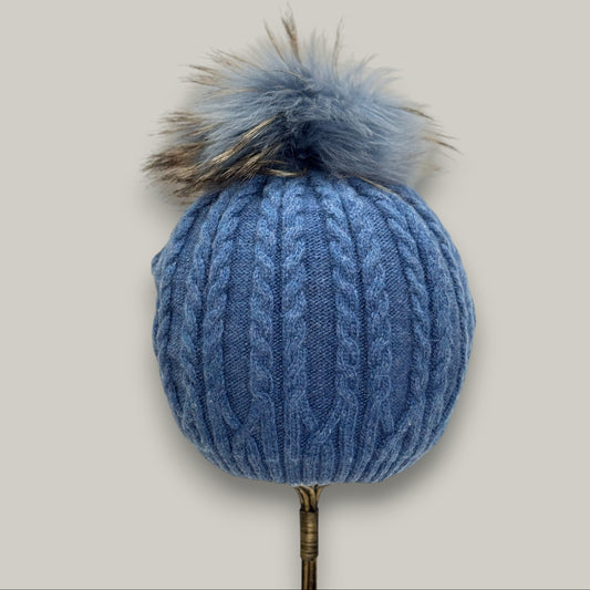 Audrey's - Cozy Pom-Pom Knit Beanie