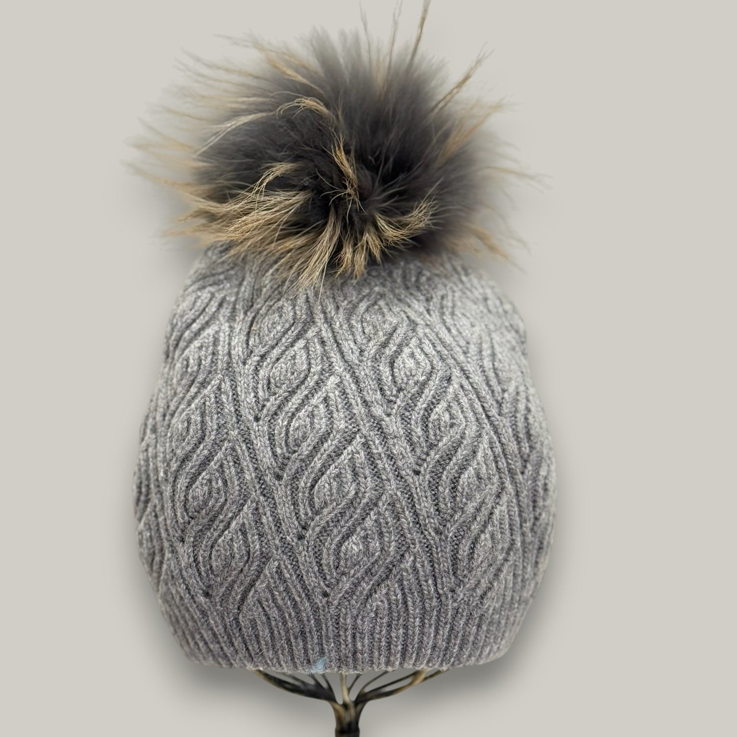 Audrey's - Cable Knit Pom-Pom Beanie