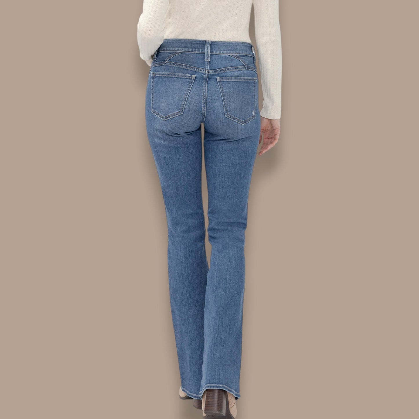 Silver Jeans - Elyse Bootcut Jeans