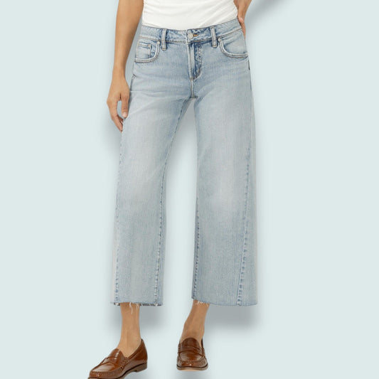 Silver Jeans - Suki Mid Rise Cropped Wide Leg Jeans