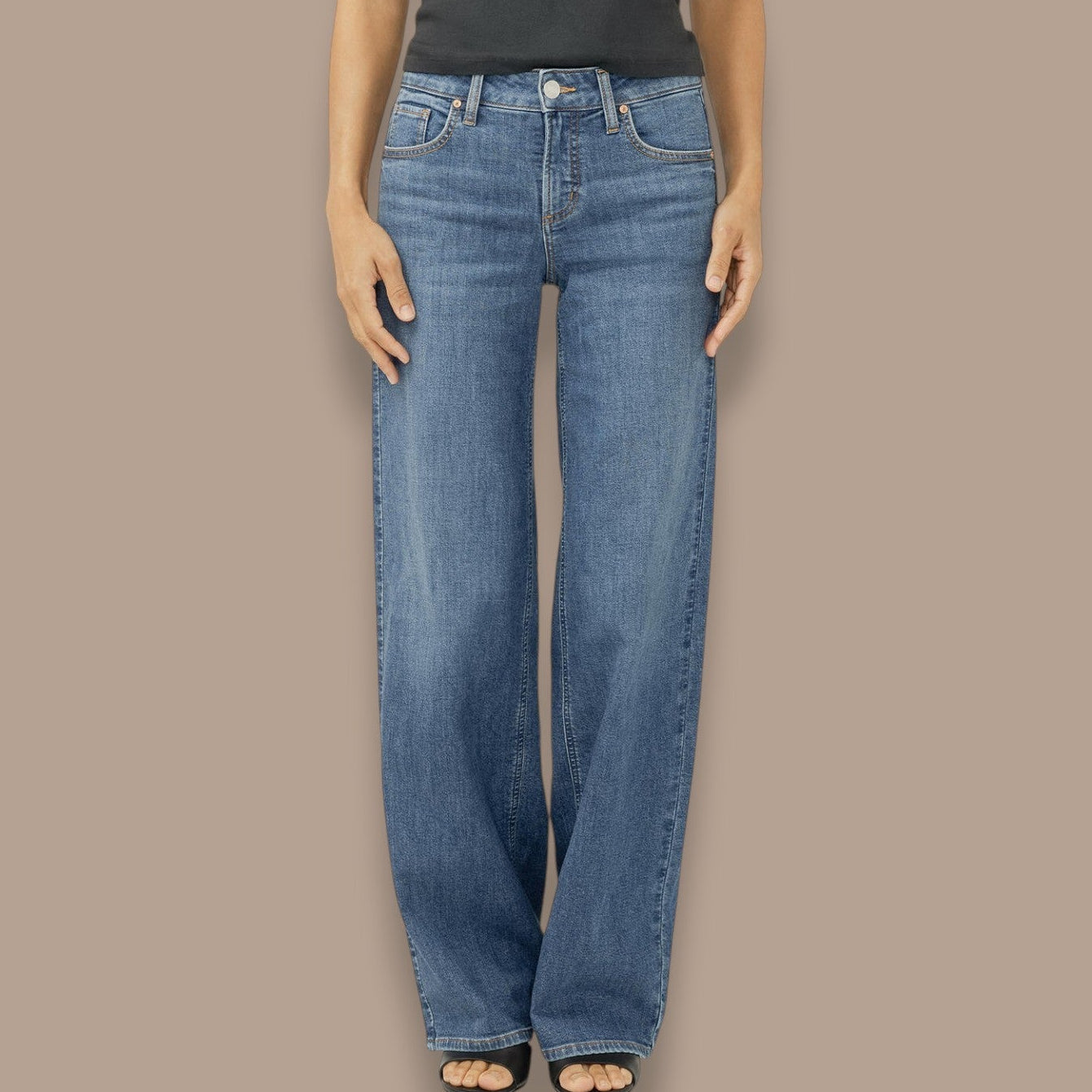 Silver Jeans - Suki Mid Rise Wide Leg Knit Flex Jeans