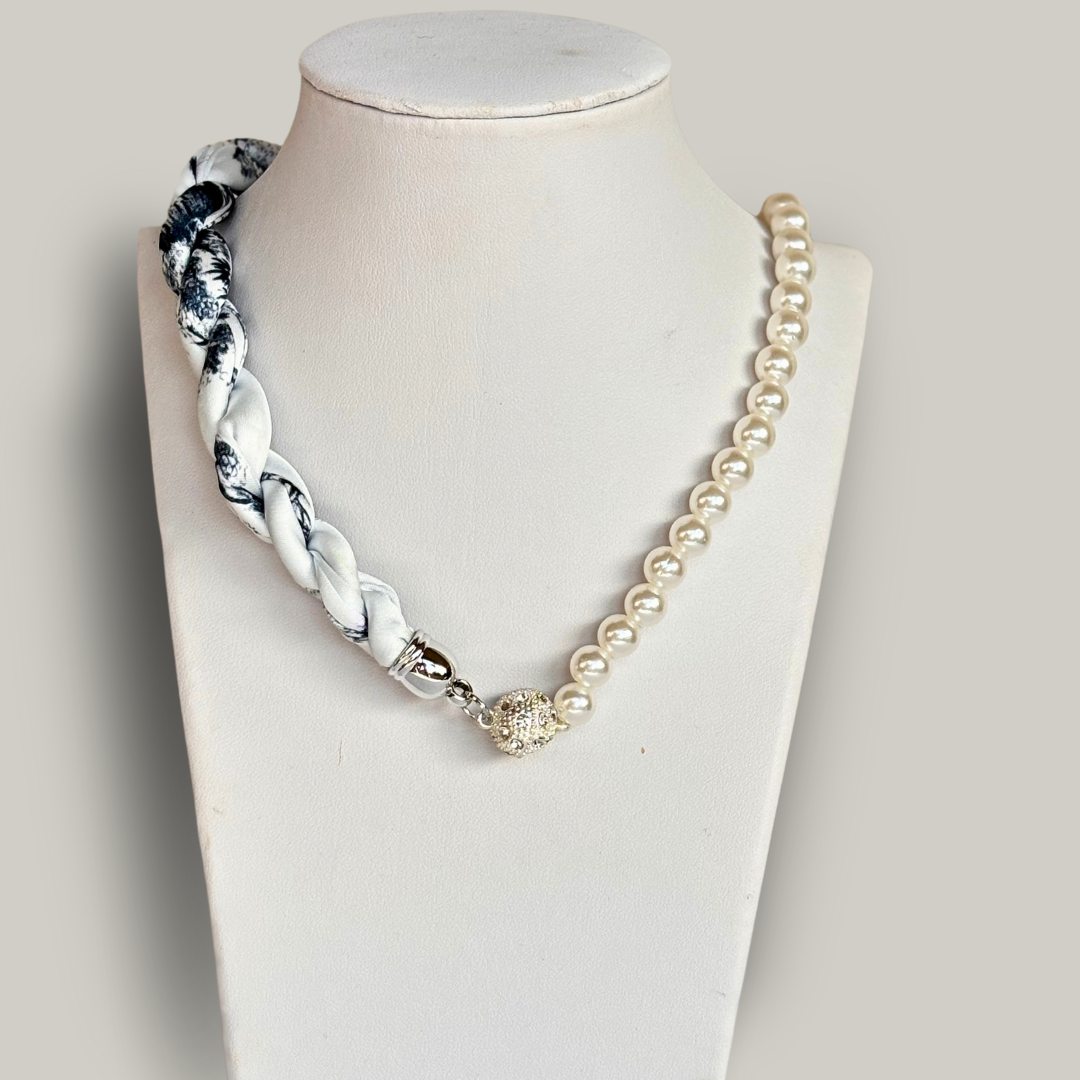Red Coral - Magnetic Braid Necklace