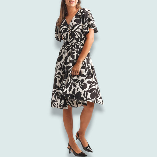 Papillon - Floral Short Sleeve Henley Dress