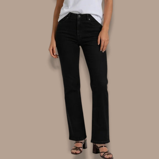 Carreli - Black Straight-Leg Jeans