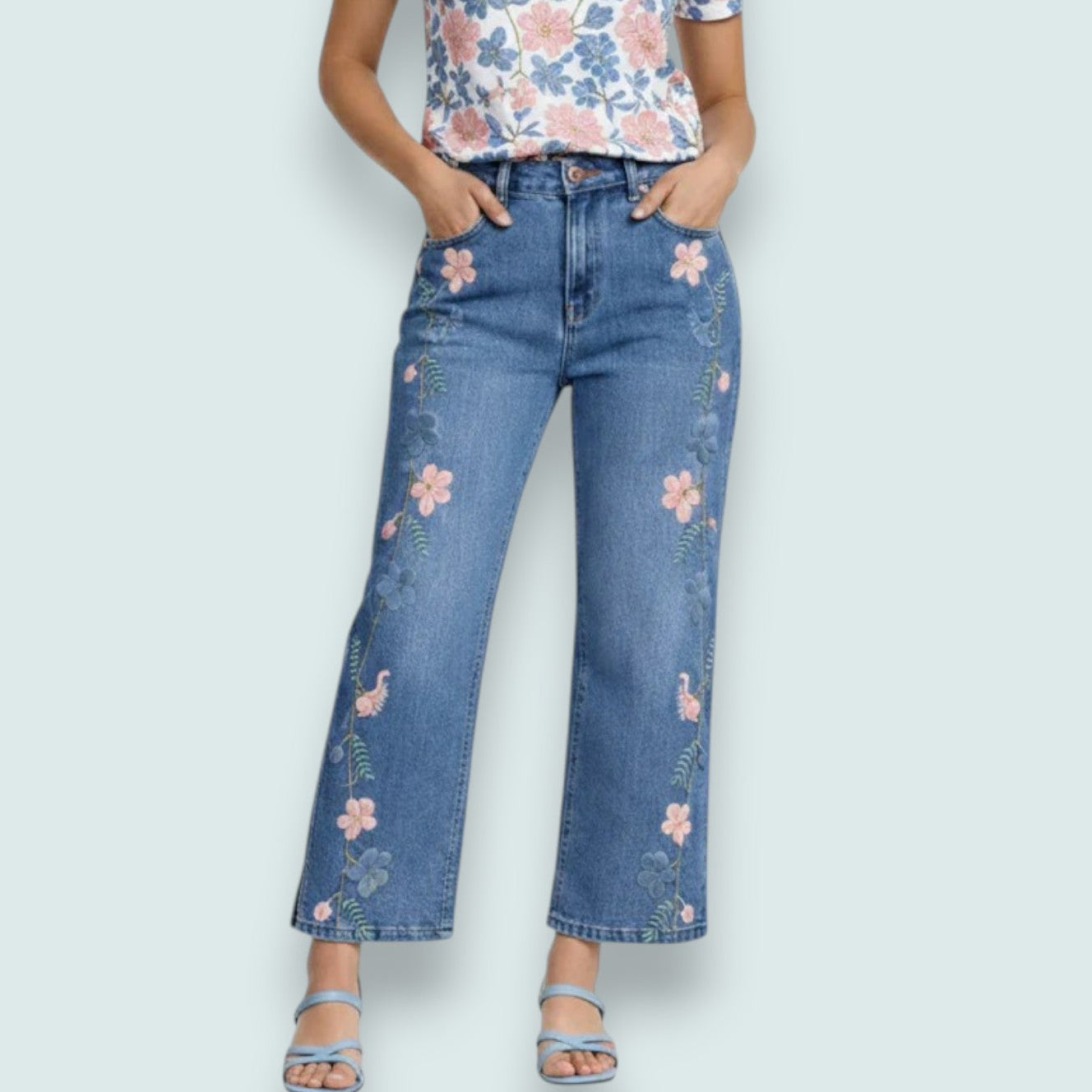 Carreli - Floral Embroidered Cropped Denim