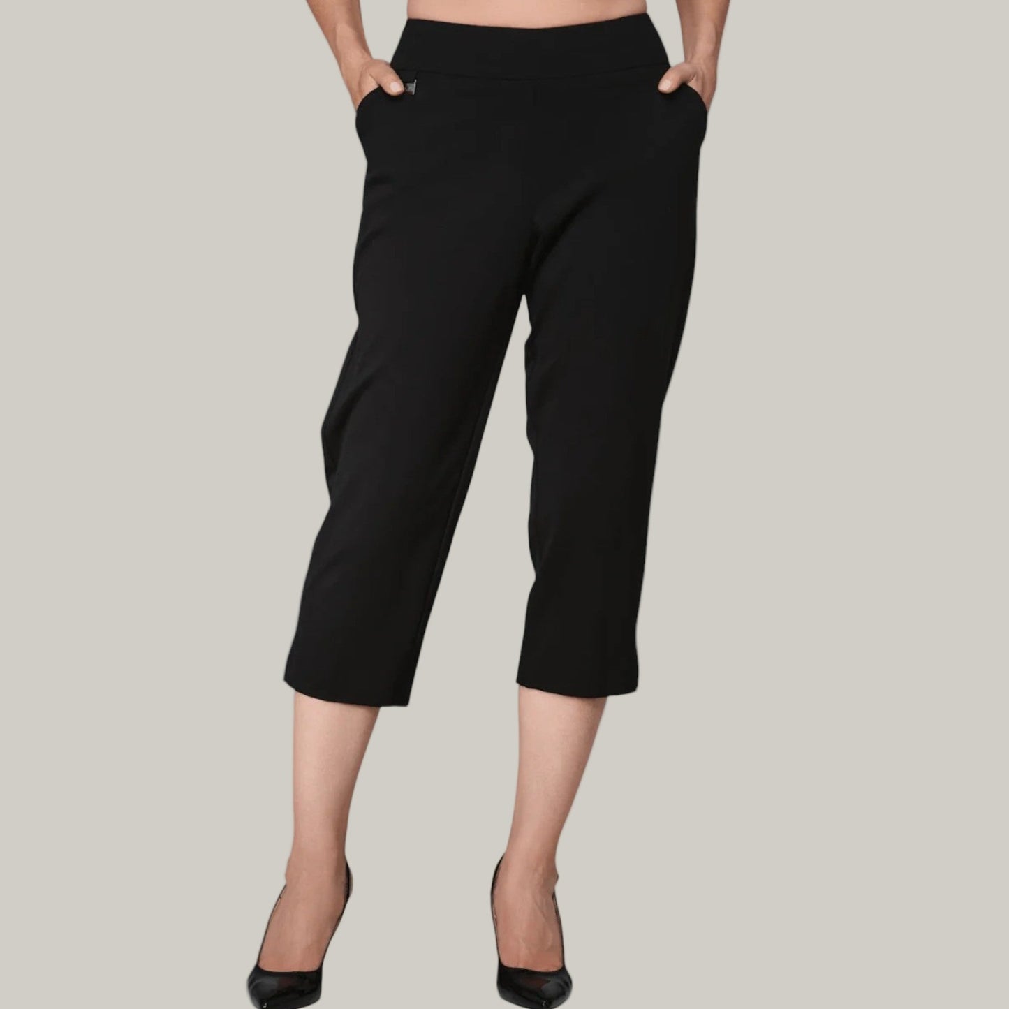 Lasania - Pull-On Capris (Petite)