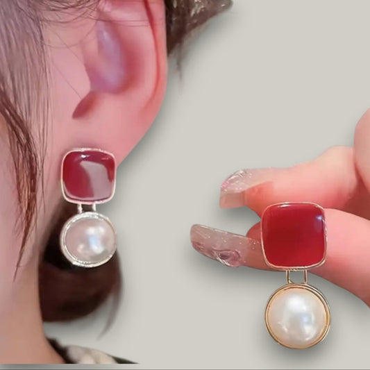 Audrey's - Square Enamel And Pearl Drop Stud