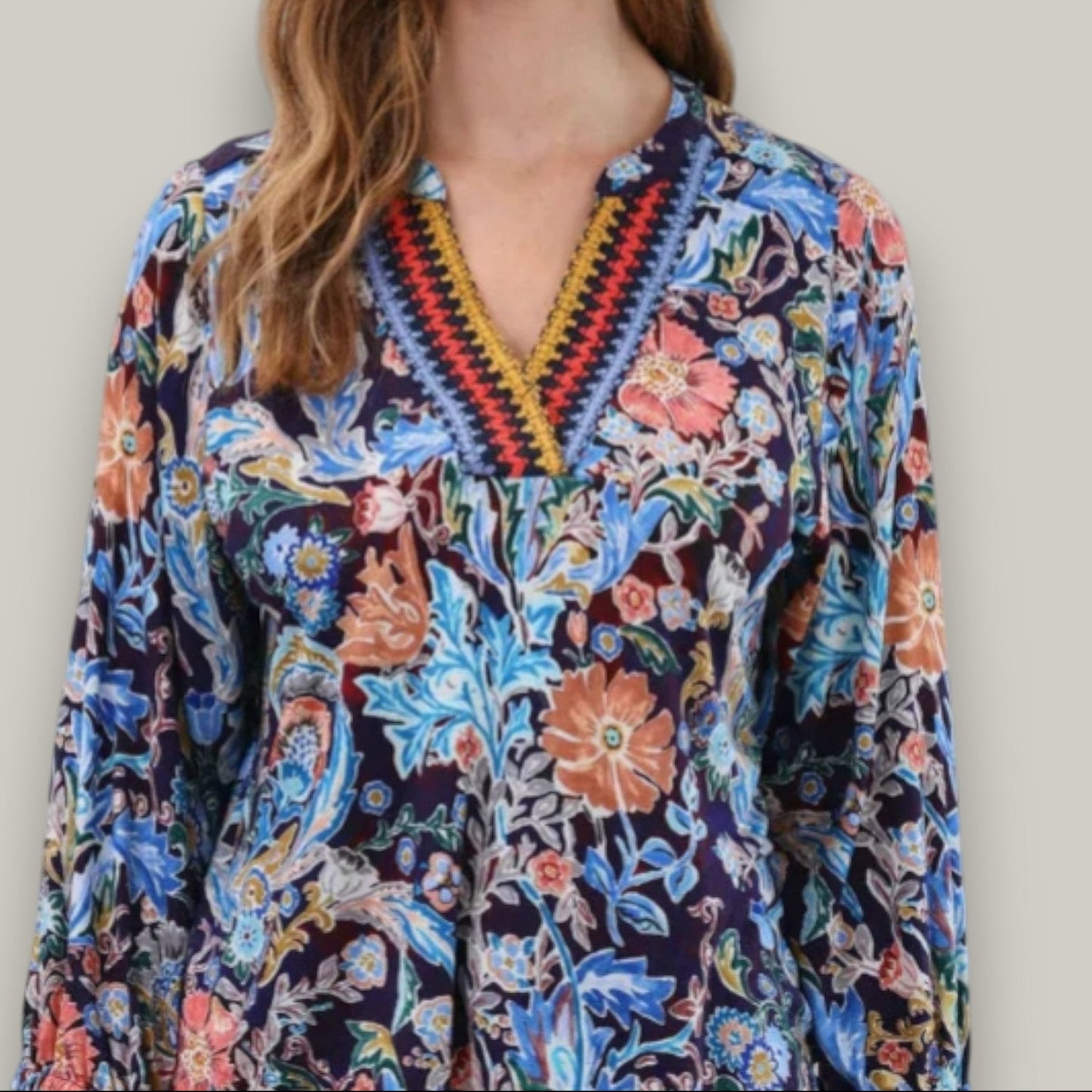 FDJ - Embroidered V-Neck Floral Blouse