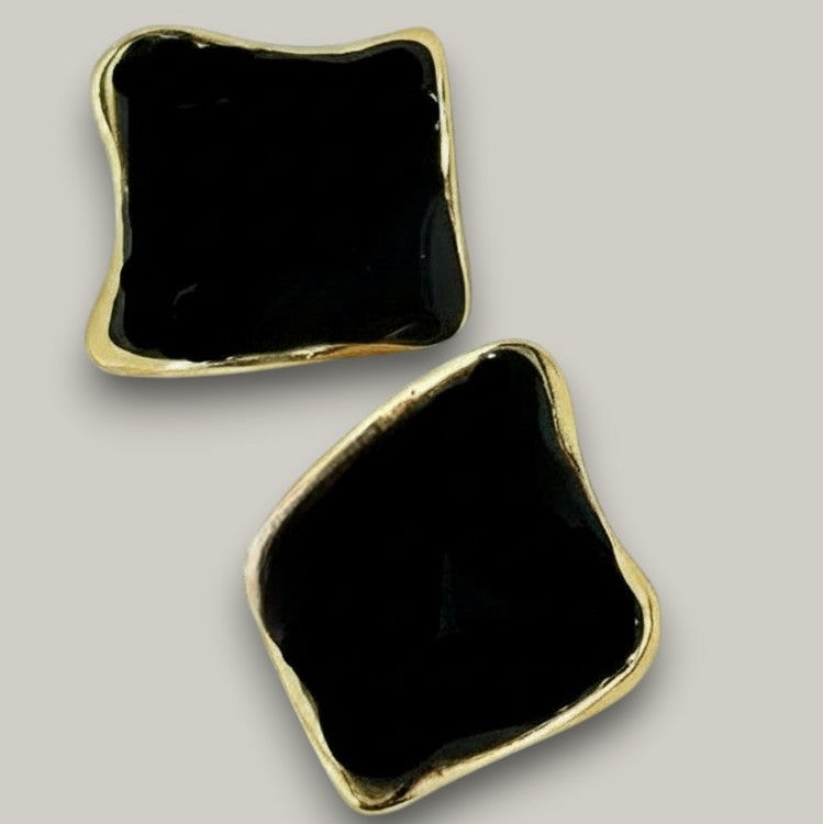 Audrey's - Wave Studs