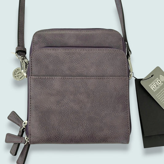 La Diva - Multi-Pocket Crossbody Travel Purse