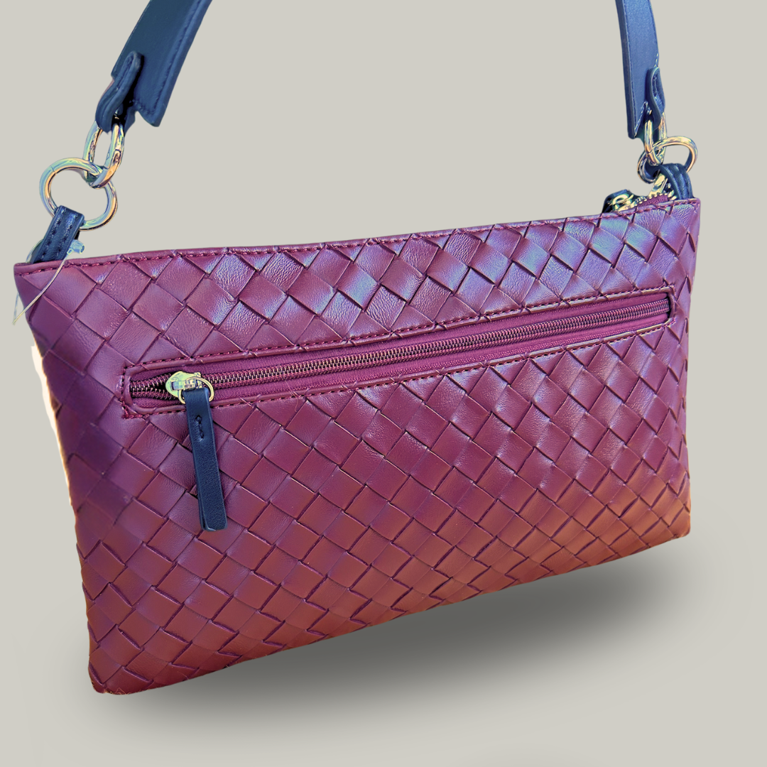 Inzi - Quilted Faux Leather Clutch
