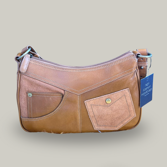 Inzi - "Back Pocket" Handbag