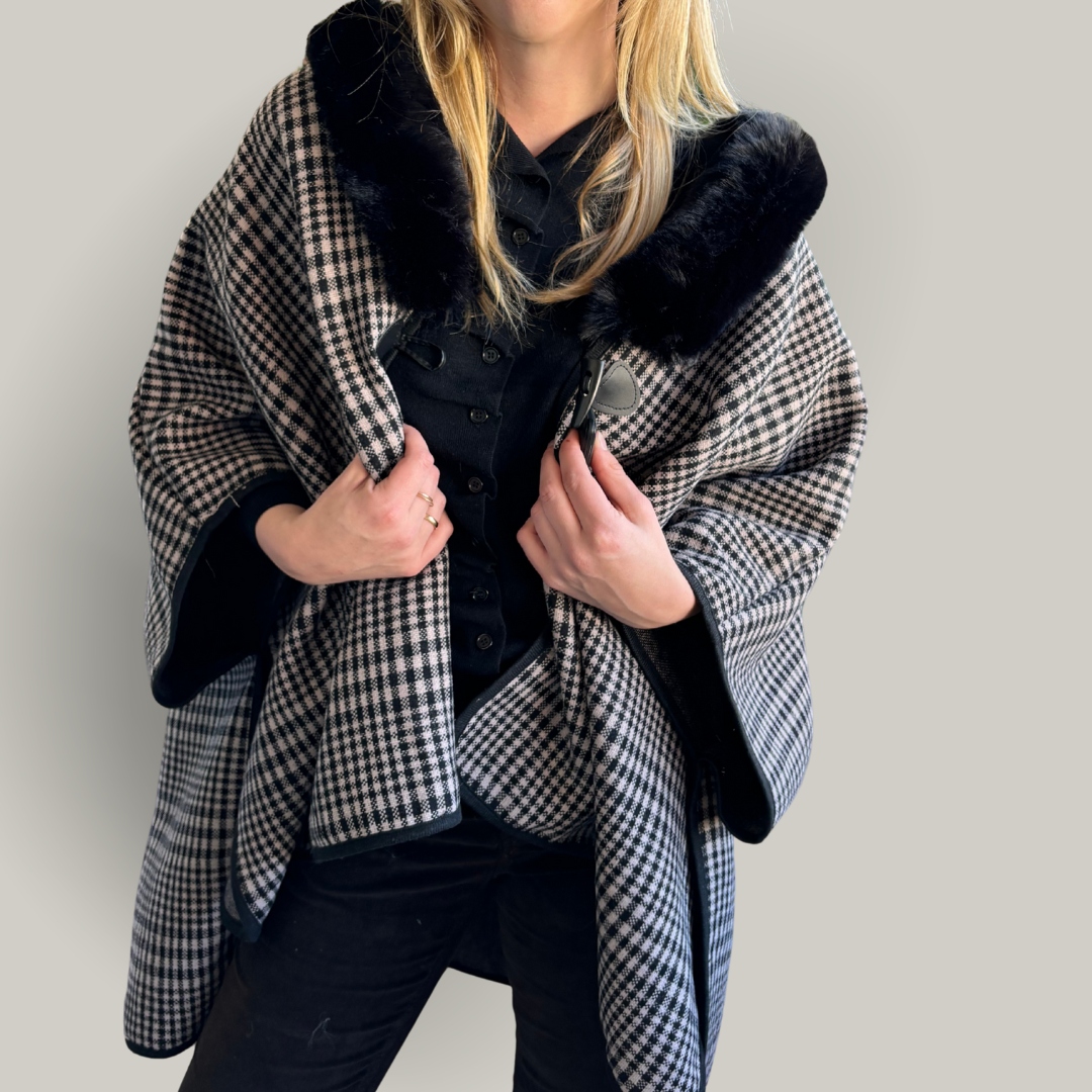 Alina - Patterned Poncho