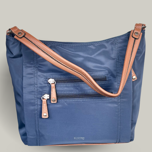 La Diva - Four Zip Closure Nylon Purse