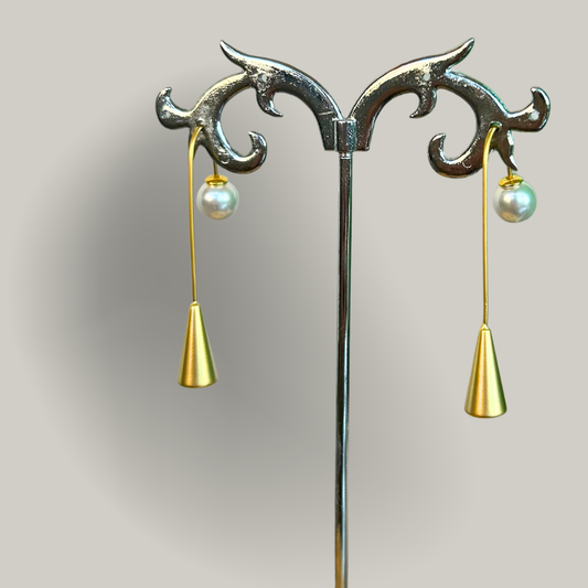 Jacqueline Kent - Simple Cone Earrings