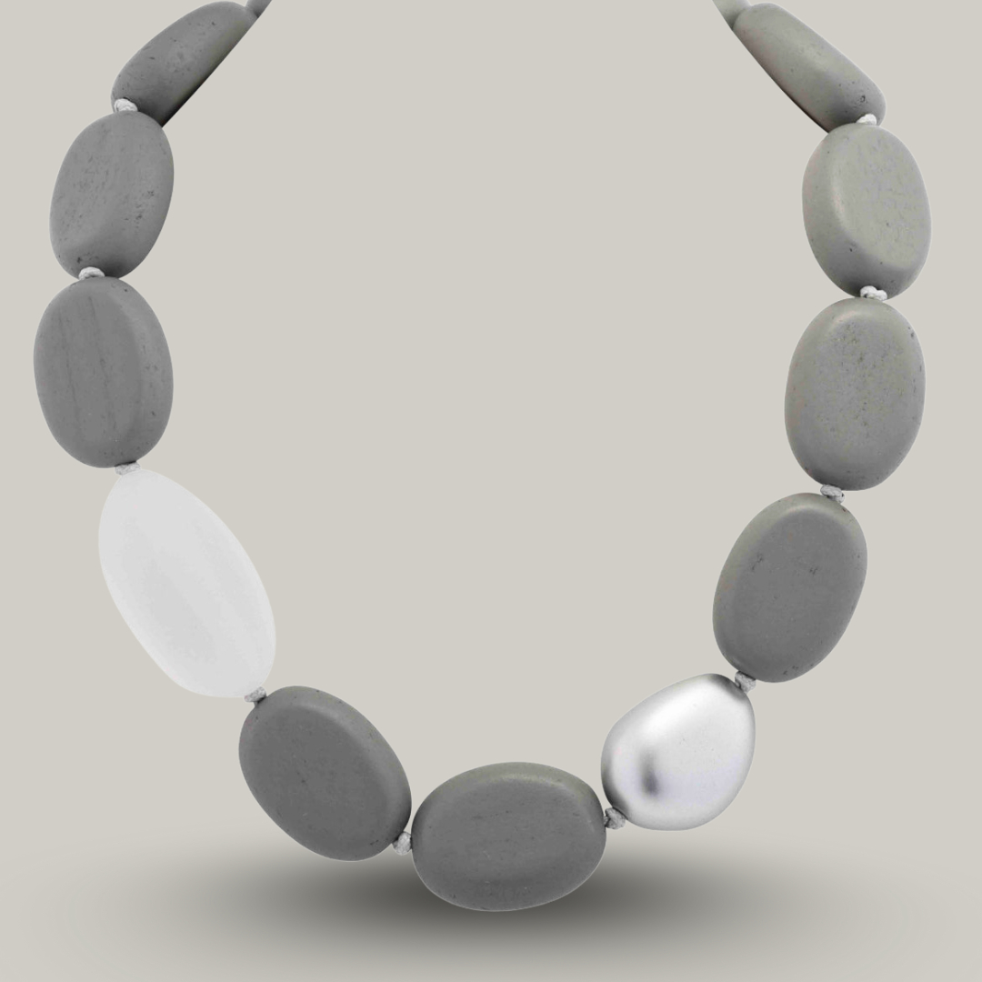 Merx - Large Pebble Necklace