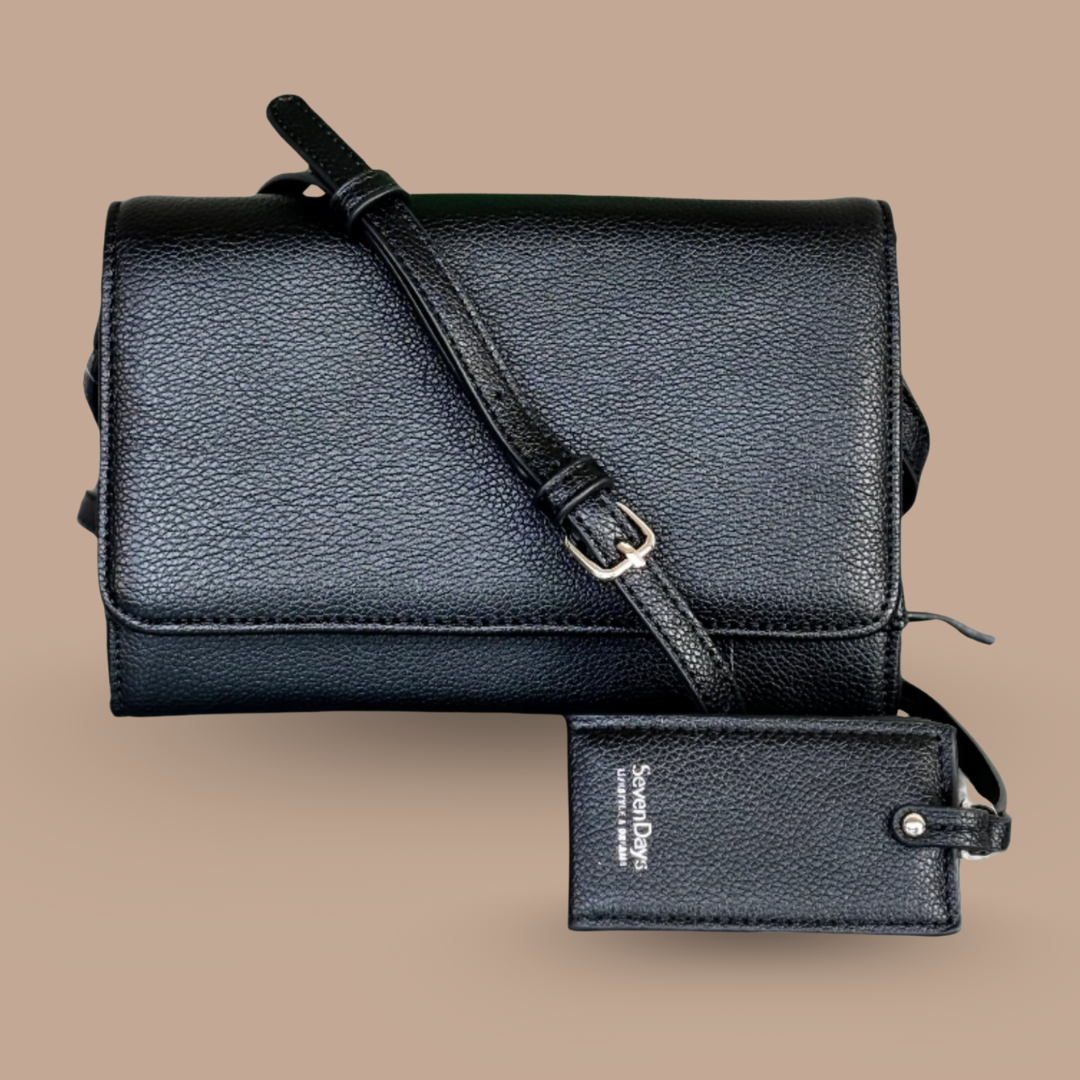 La Diva - Magnetic Closure Purse