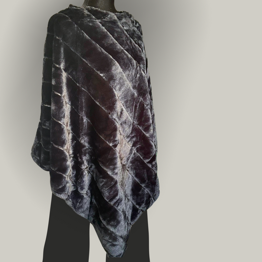 Memories - Faux Fur Shall