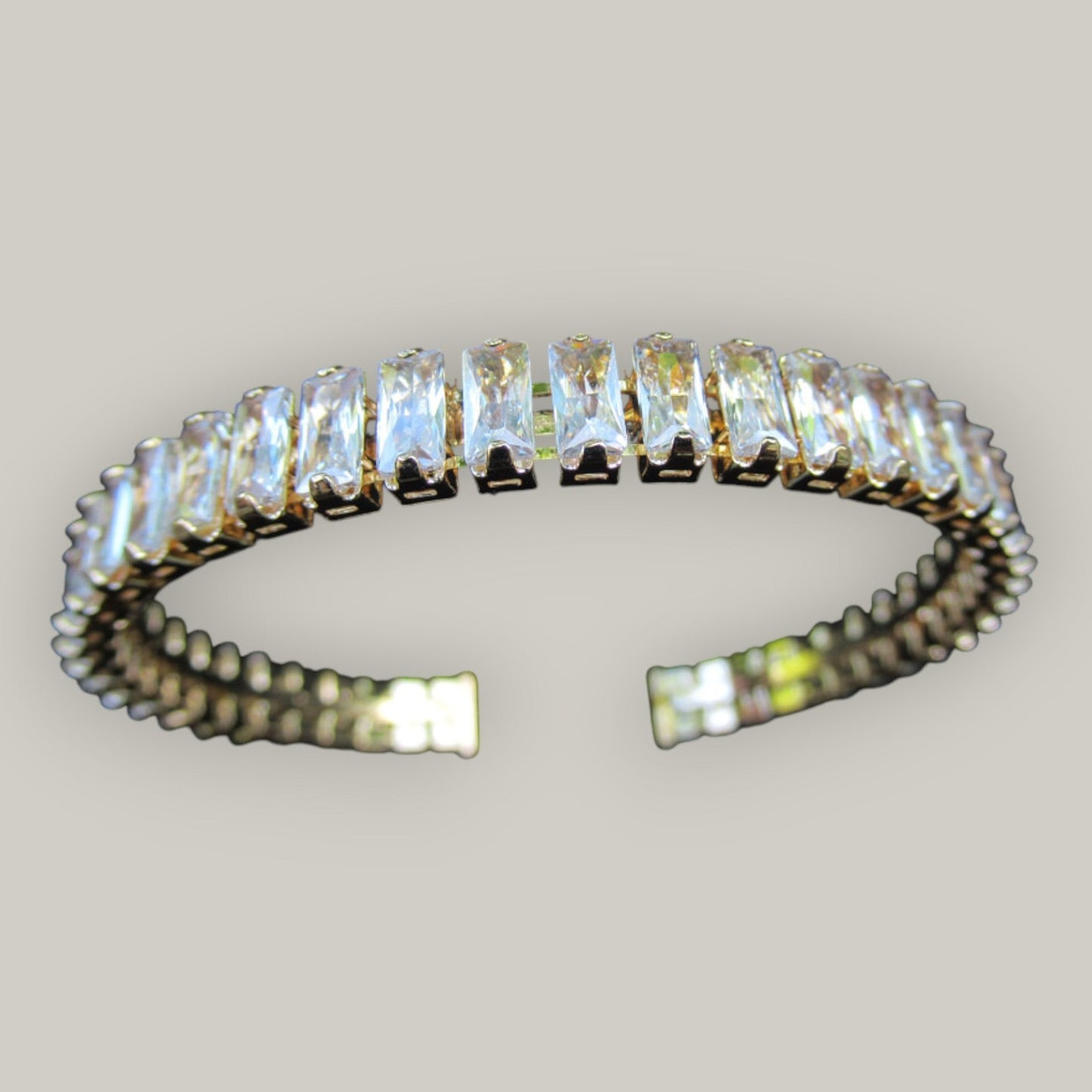 EL-KA - Sparkling Baguette Cuff