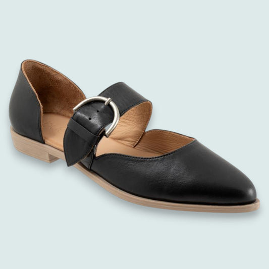 Bueno - Brittany Classic Leather Flat