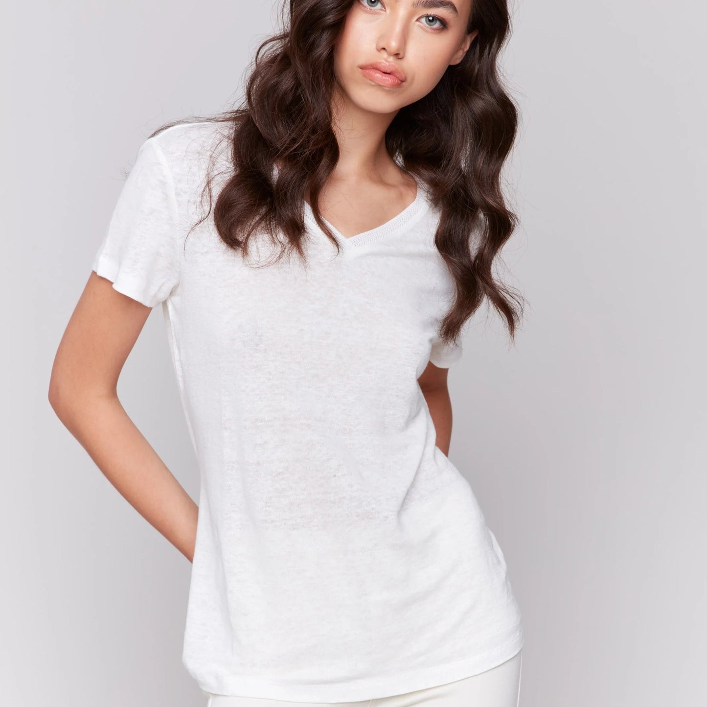 Charlie B - Short Sleeve V-Neck Linen T-Shirt